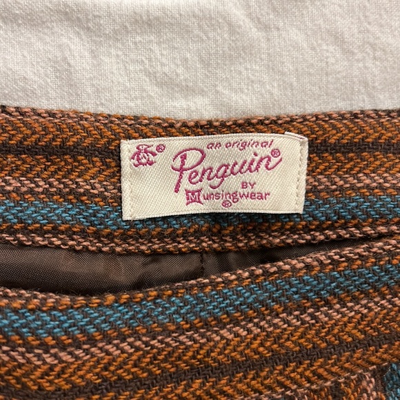 Women’s Original Penguin pants - Picture 2 of 5